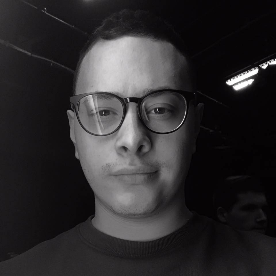 https://seedandspark-static.s3.us-east-2.amazonaws.com/images/User/000/966/414/medium/andyselfie.jpeg image