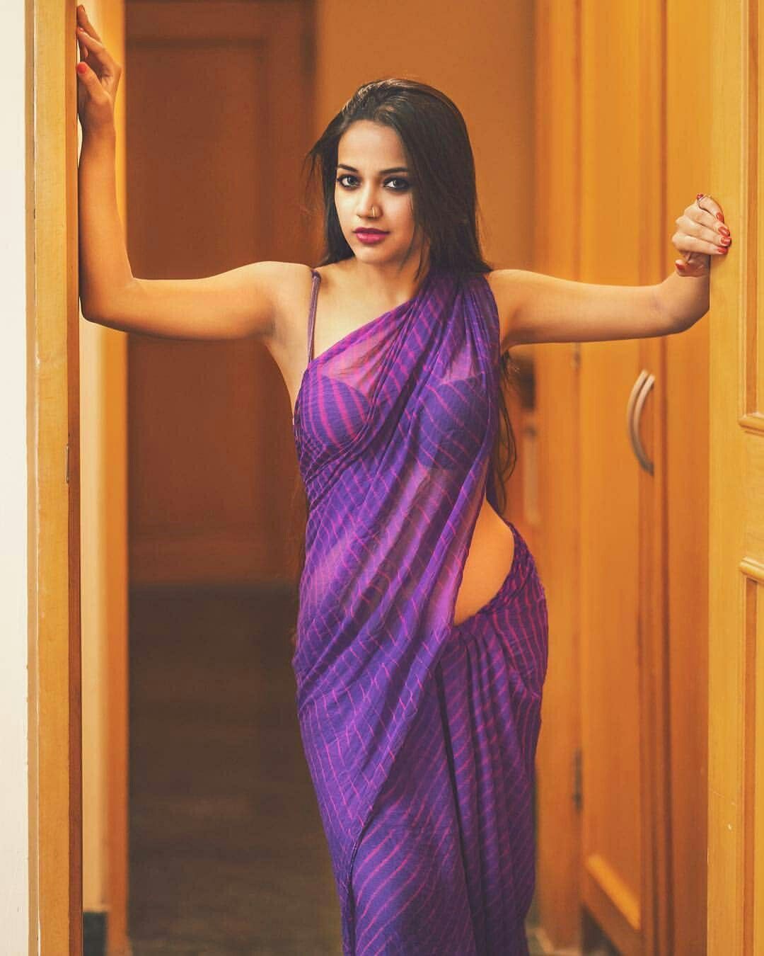 https://seedandspark-static.s3.us-east-2.amazonaws.com/images/User/001/499/299/medium/escorts%20service%20in%20udaipur.jpg image