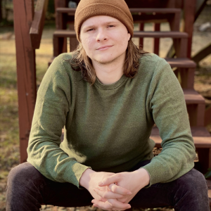 https://seedandspark-static.s3.us-east-2.amazonaws.com/images/User/001/505/790/medium/Headshot.png image