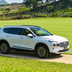 https://seedandspark-static.s3.us-east-2.amazonaws.com/images/User/001/620/853/medium/Hyundai_Santafe_2021-26.jpg image