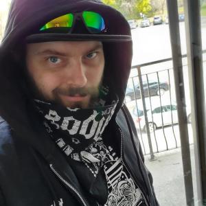https://seedandspark-static.s3.us-east-2.amazonaws.com/images/User/001/631/170/medium/142349518_10226177919813706_7500132842084463832_o.jpg image