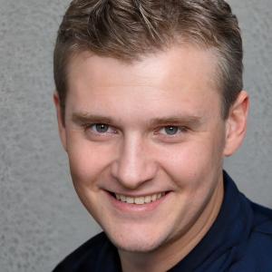 https://seedandspark-static.s3.us-east-2.amazonaws.com/images/User/001/722/939/medium/Brian%20Lee.jpg image