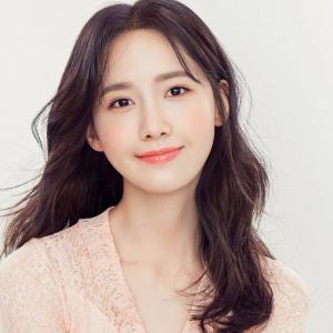https://seedandspark-static.s3.us-east-2.amazonaws.com/images/User/001/734/849/medium/tran-thi-thuy-mai%20%281%29.jpg image