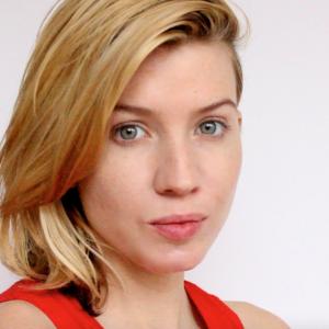 https://seedandspark-static.s3.us-east-2.amazonaws.com/images/User/001/871/569/medium/EmilyLape%20copy.jpg image