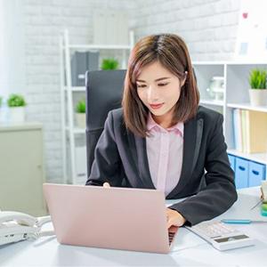 https://seedandspark-static.s3.us-east-2.amazonaws.com/images/User/001/894/199/medium/Yuen-Ting-Profile.jpg image