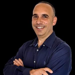 https://seedandspark-static.s3.us-east-2.amazonaws.com/images/User/002/070/896/medium/bf8c380151a58c7f.jpg image