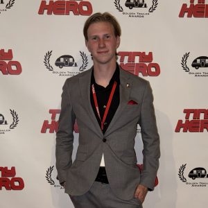 https://seedandspark-static.s3.us-east-2.amazonaws.com/images/User/002/280/018/medium/781dc9f610501452.png image