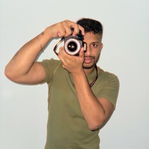 https://seedandspark-static.s3.us-east-2.amazonaws.com/images/User/002/339/708/medium/ffedb9bfccbddd38.jpg image